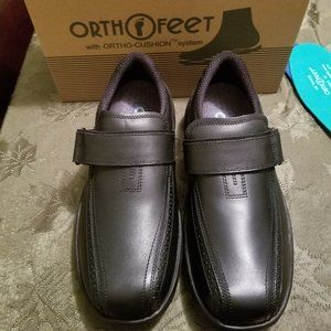 Orthofeet Men's Lincoln Cntr Loafers Size 10W NWT